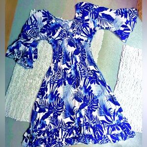 LOOWIE - Mid Floral Dress (2254-2), Color: Blue and White-Floral Print; Size: M